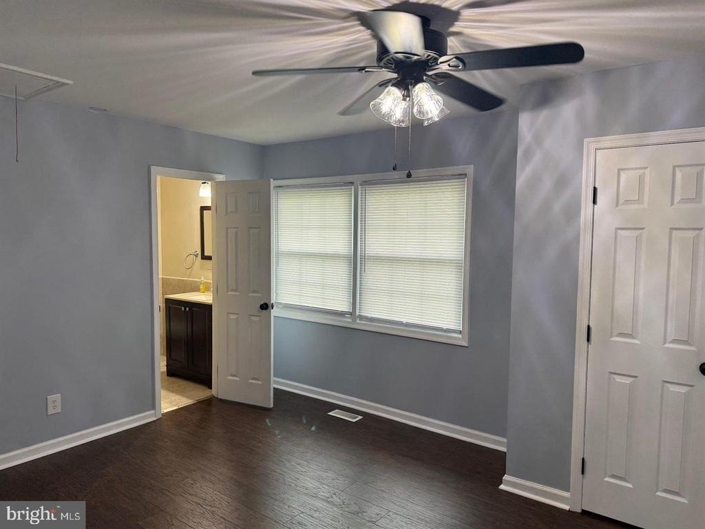 4112 Midway Street - Photo 4