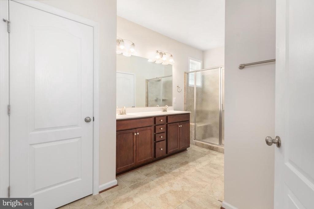 9627 Hillcrest Drive - Photo 34