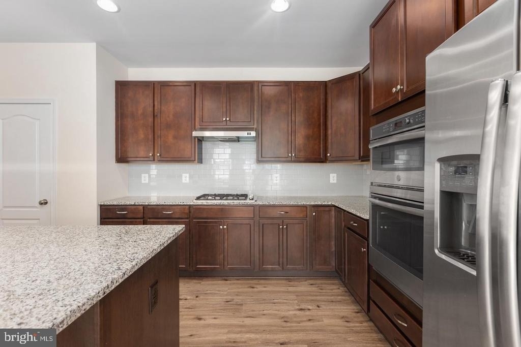 9627 Hillcrest Drive - Photo 15