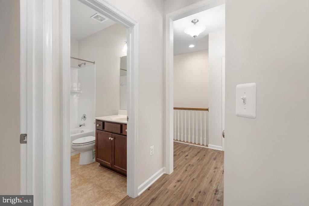 9627 Hillcrest Drive - Photo 37