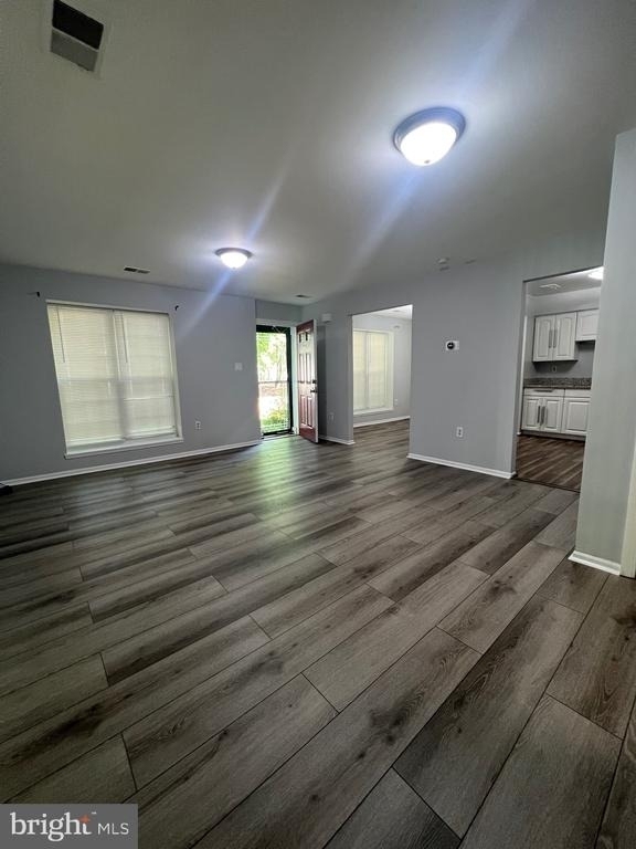 2864 Madeira Court - Photo 7
