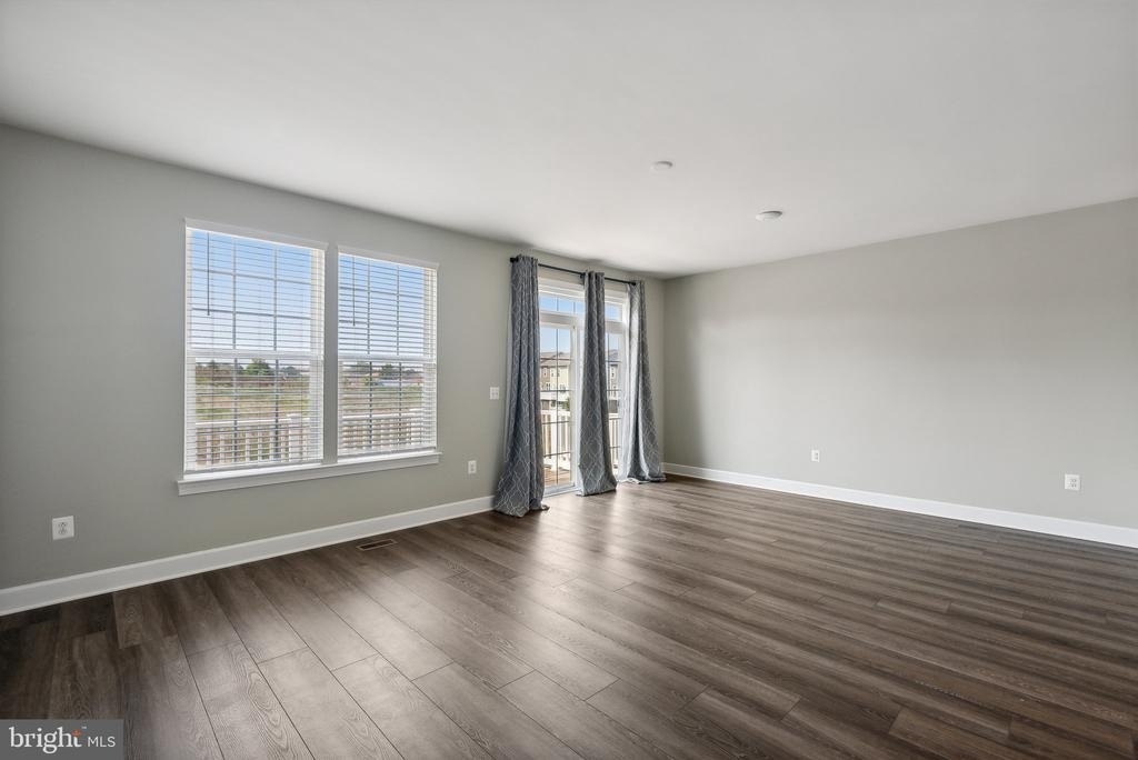 13827 Litespeed Way - Photo 4