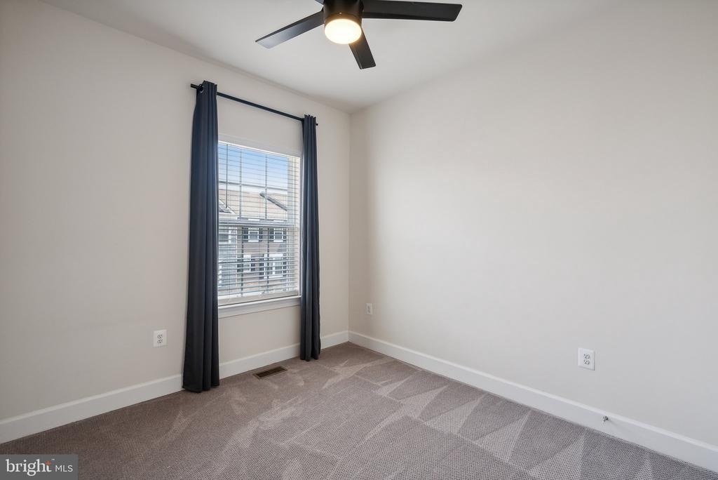 13827 Litespeed Way - Photo 17