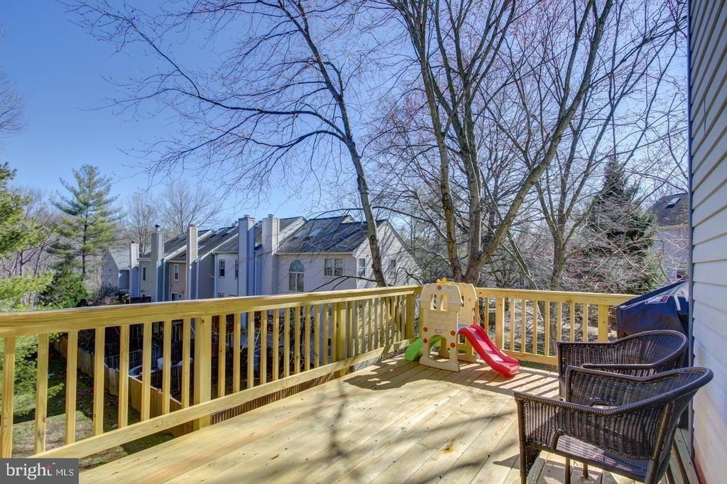 8200 Maple Ridge Avenue - Photo 13