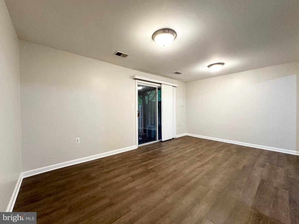 5700 Medallion Court - Photo 33