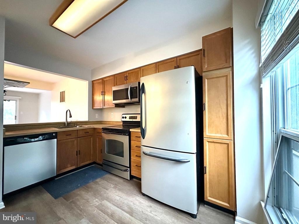 5700 Medallion Court - Photo 14