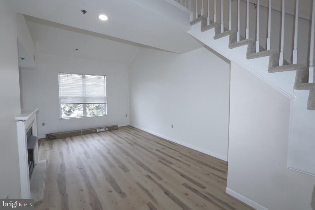 1641 International Drive - Photo 2