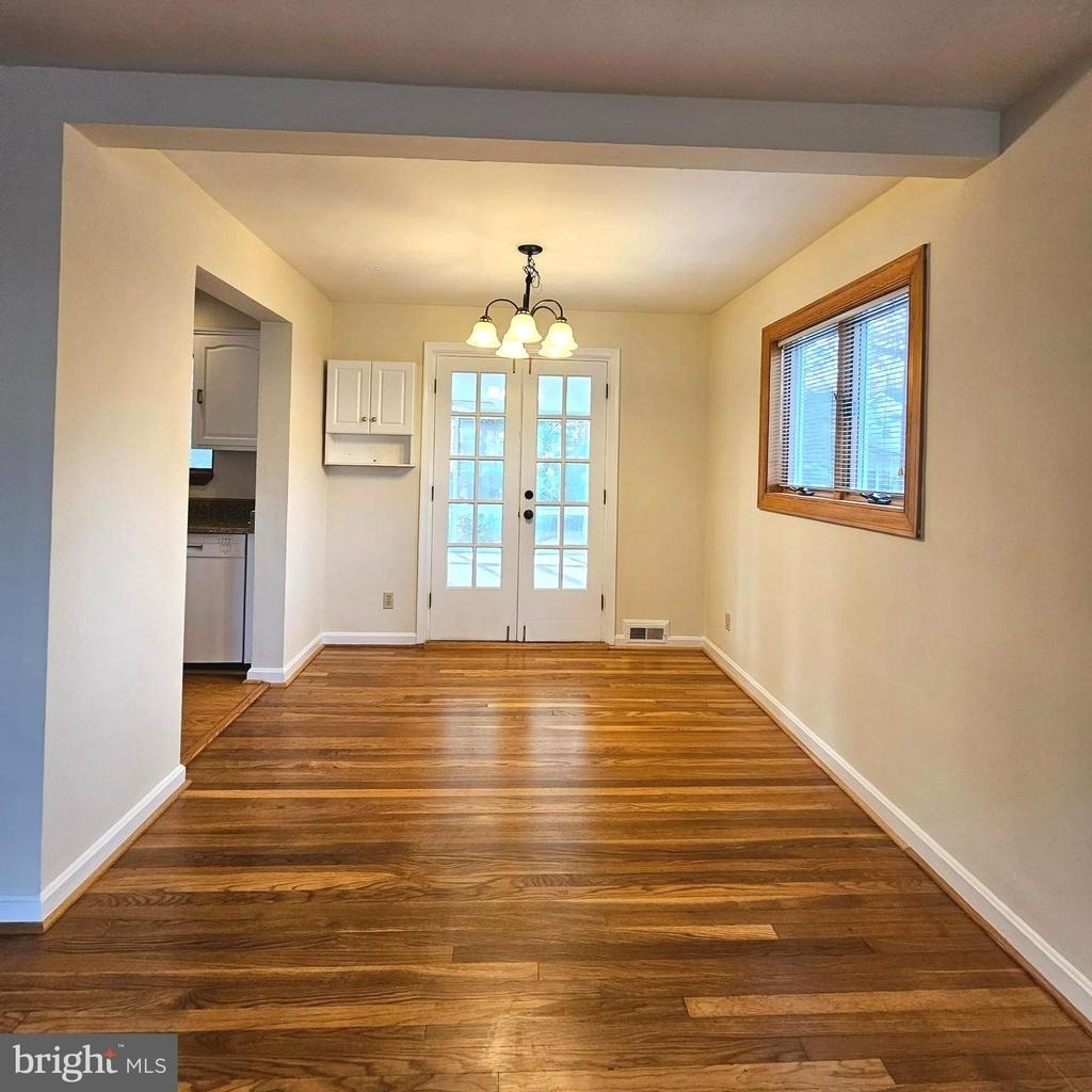 7429 Carol Lane - Photo 8