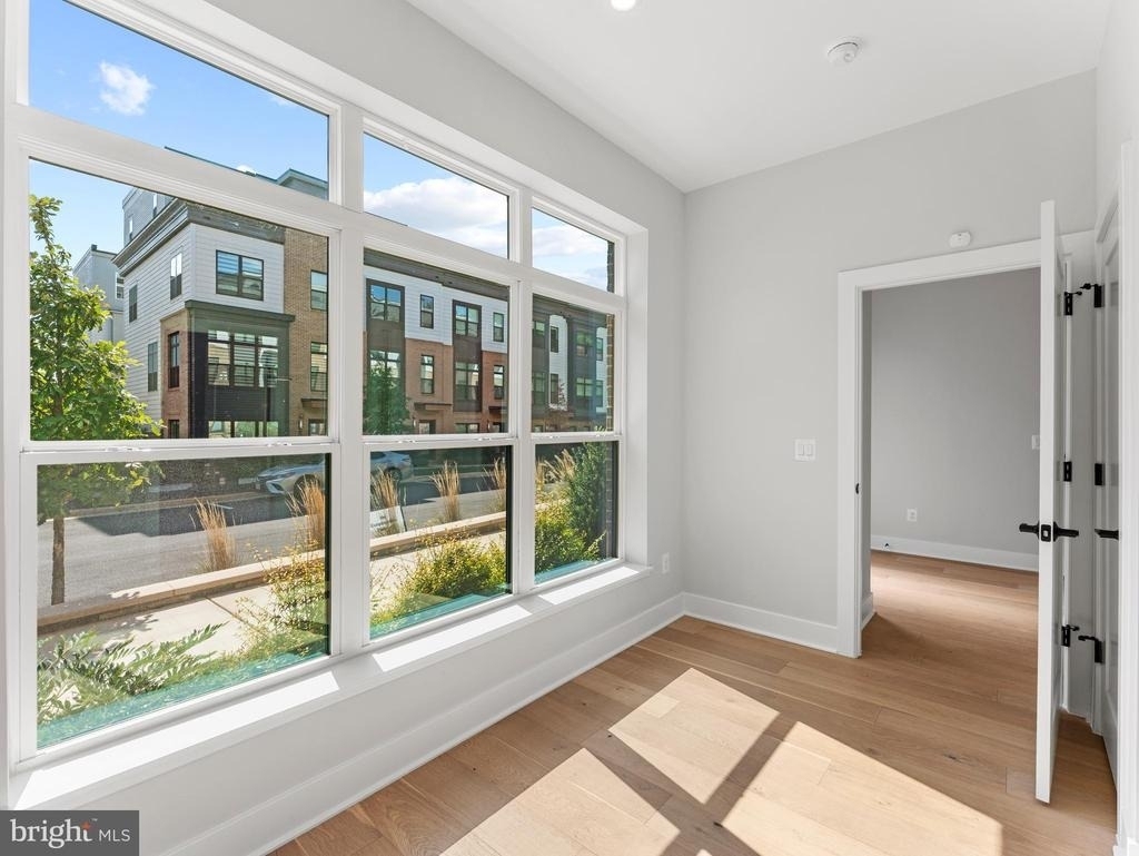 2015 Tysons Ridgeline Road - Photo 3
