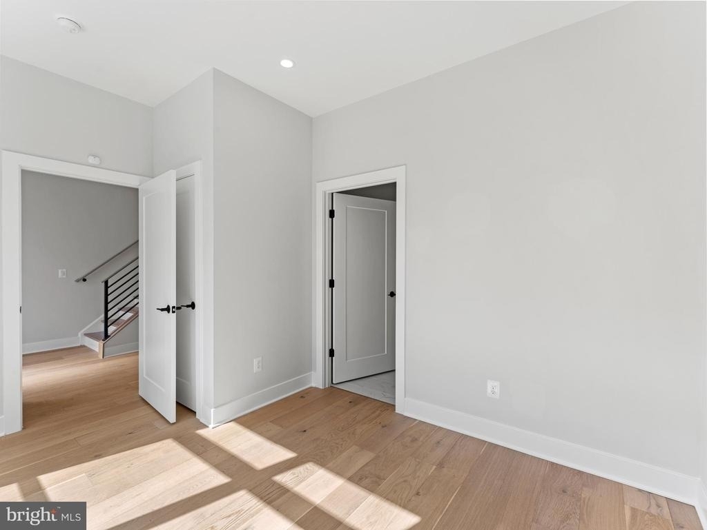 2015 Tysons Ridgeline Road - Photo 4