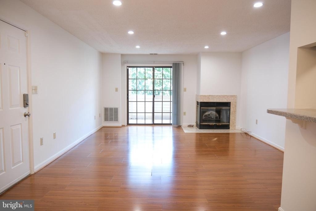 6941 Mary Caroline Circle - Photo 3