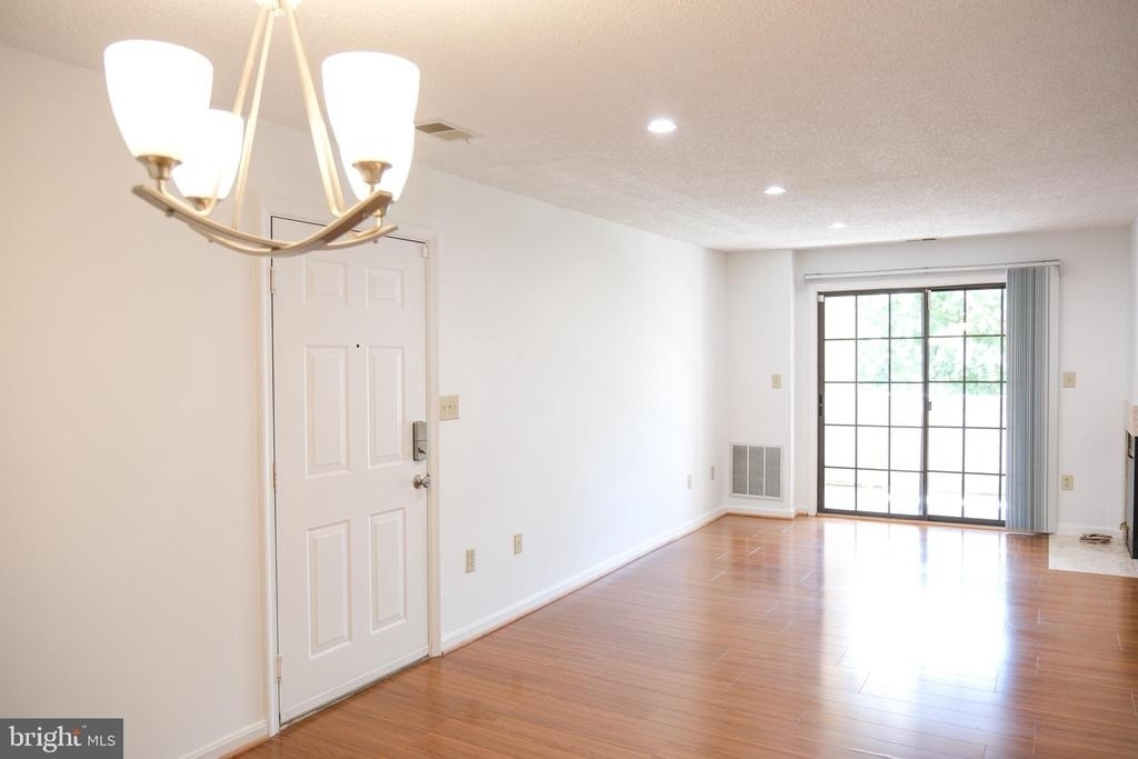6941 Mary Caroline Circle - Photo 12