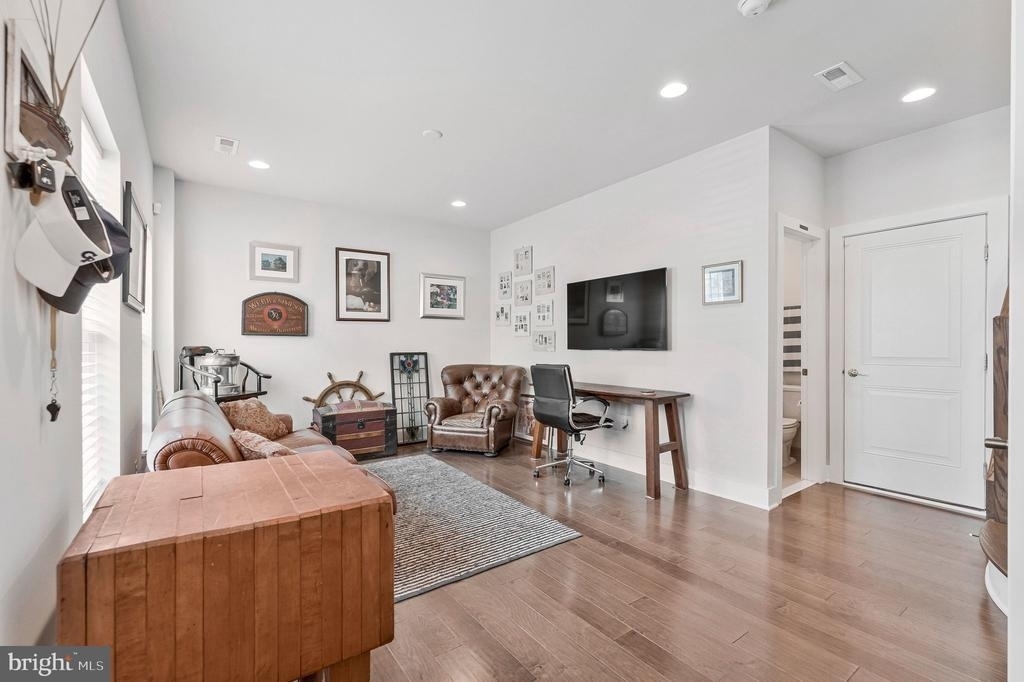 14803 Retreat Boulevard - Photo 3