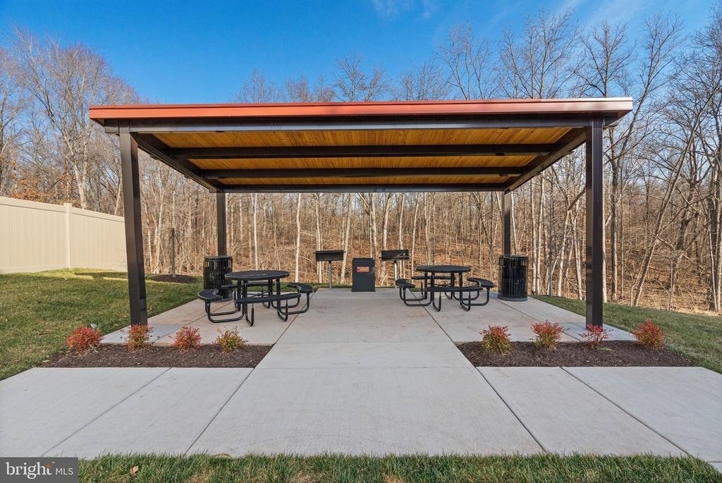 14803 Retreat Boulevard - Photo 42