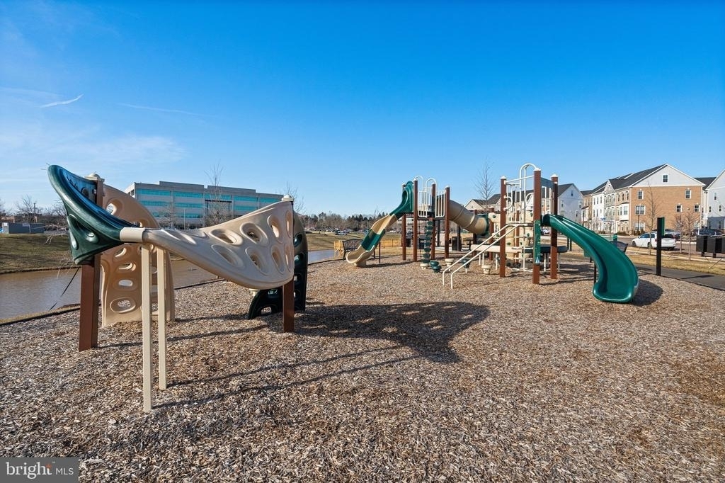 14803 Retreat Boulevard - Photo 44