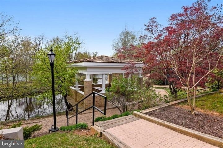 8380 Greensboro Drive - Photo 26