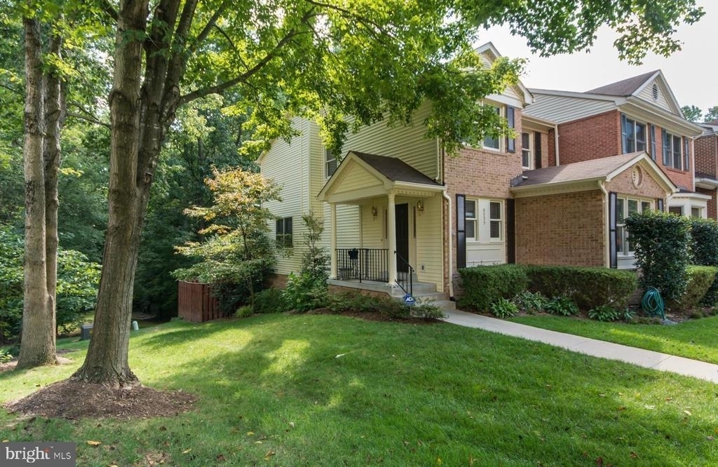 8035 Galla Knoll Circle - Photo 2
