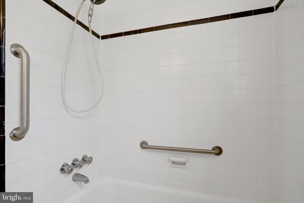 1413 Belle View Boulevard - Photo 6