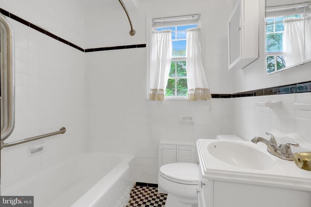 1413 Belle View Boulevard - Photo 4