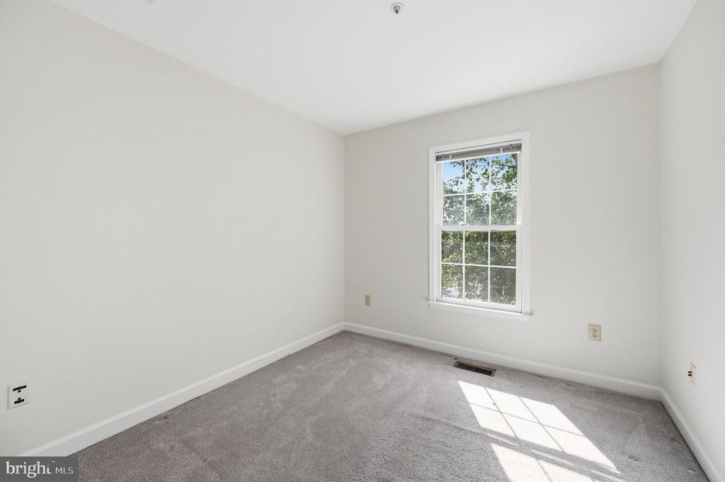 6030 Kelsey Court - Photo 12