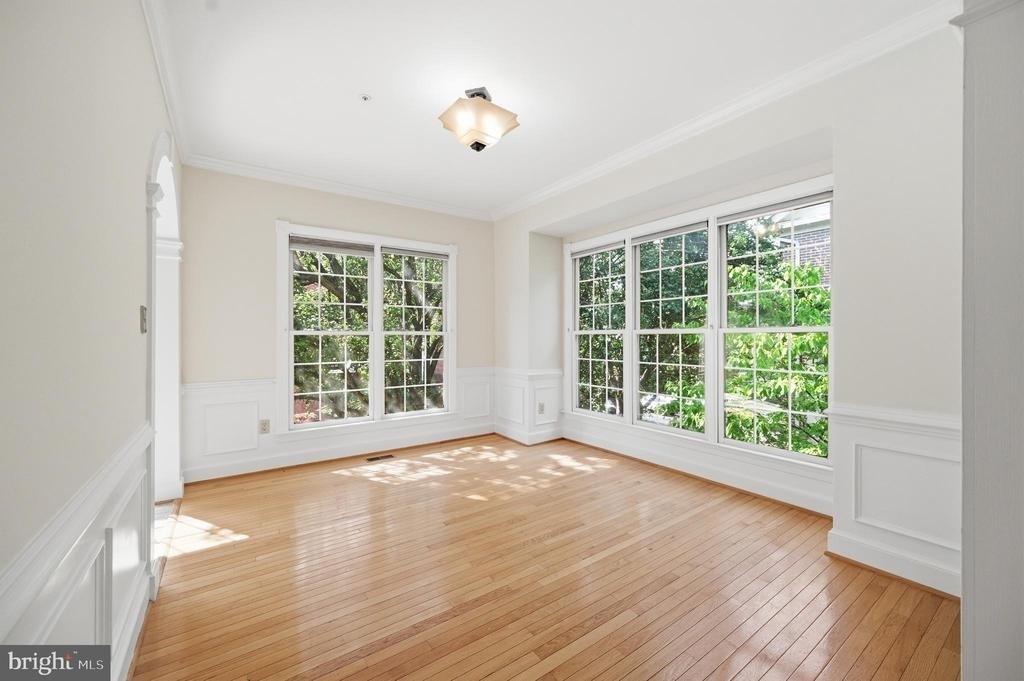 6030 Kelsey Court - Photo 1