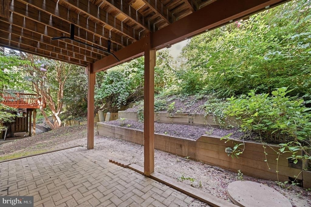 6030 Kelsey Court - Photo 24
