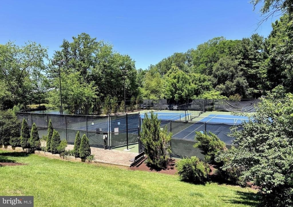 8350 Greensboro Drive - Photo 31
