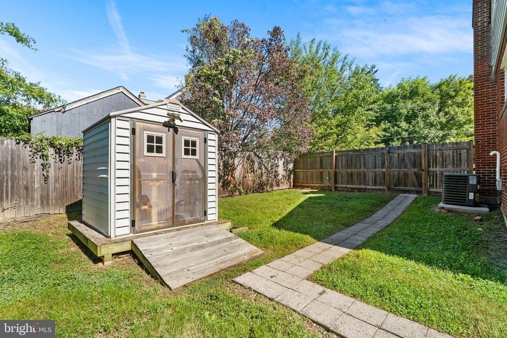 7020 Quander Road - Photo 26