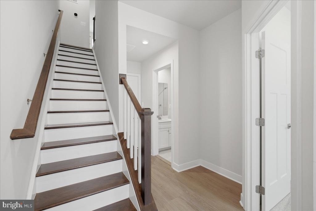4322 Ellipse Terrace - Photo 3