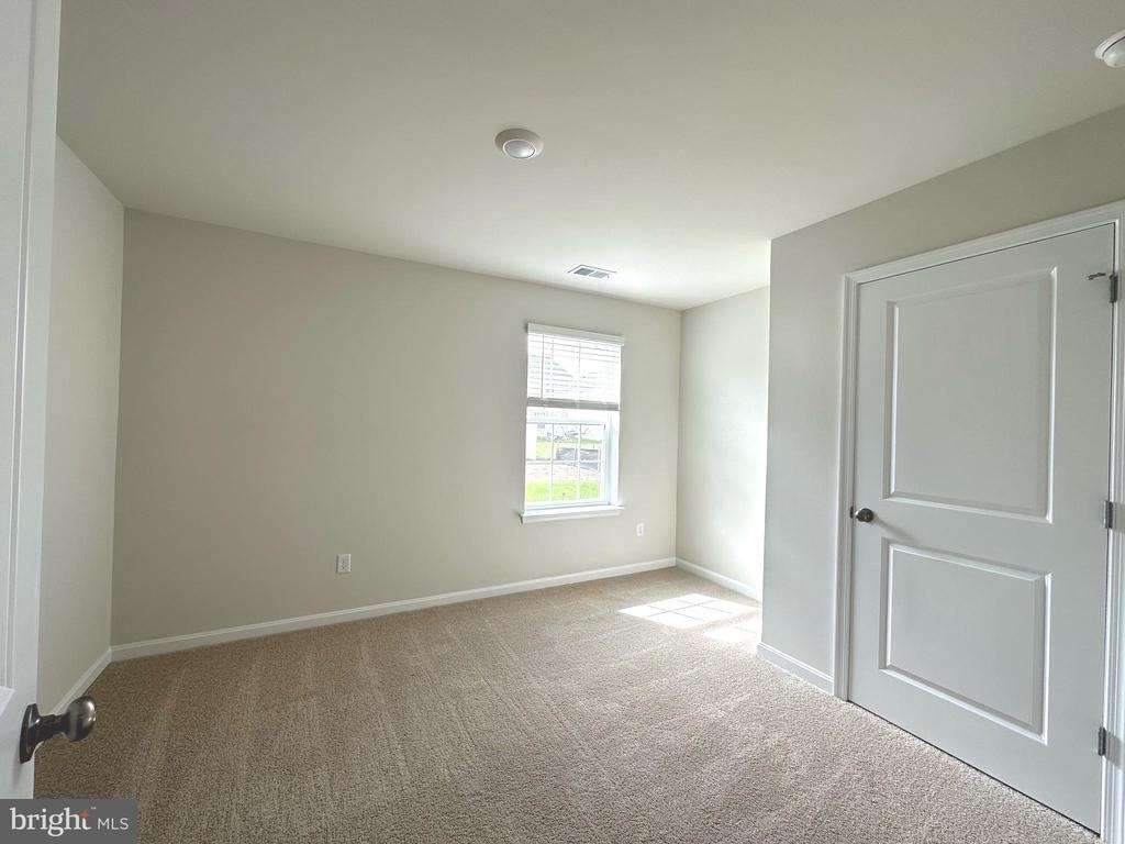 124 Charing Cross Drive - Photo 9