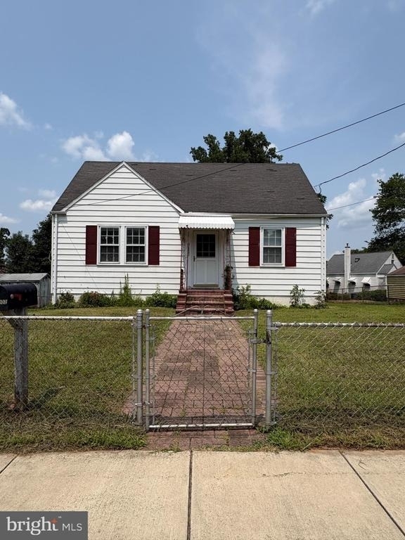 10902 Milburn Street - Photo 0