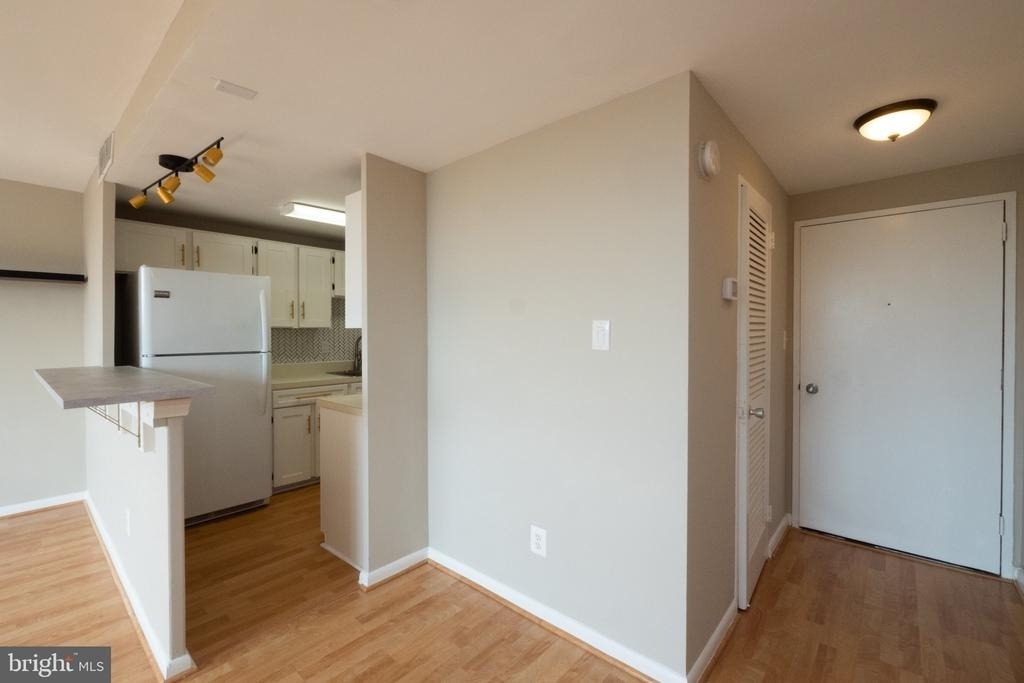 4600 Duke Street - Photo 5
