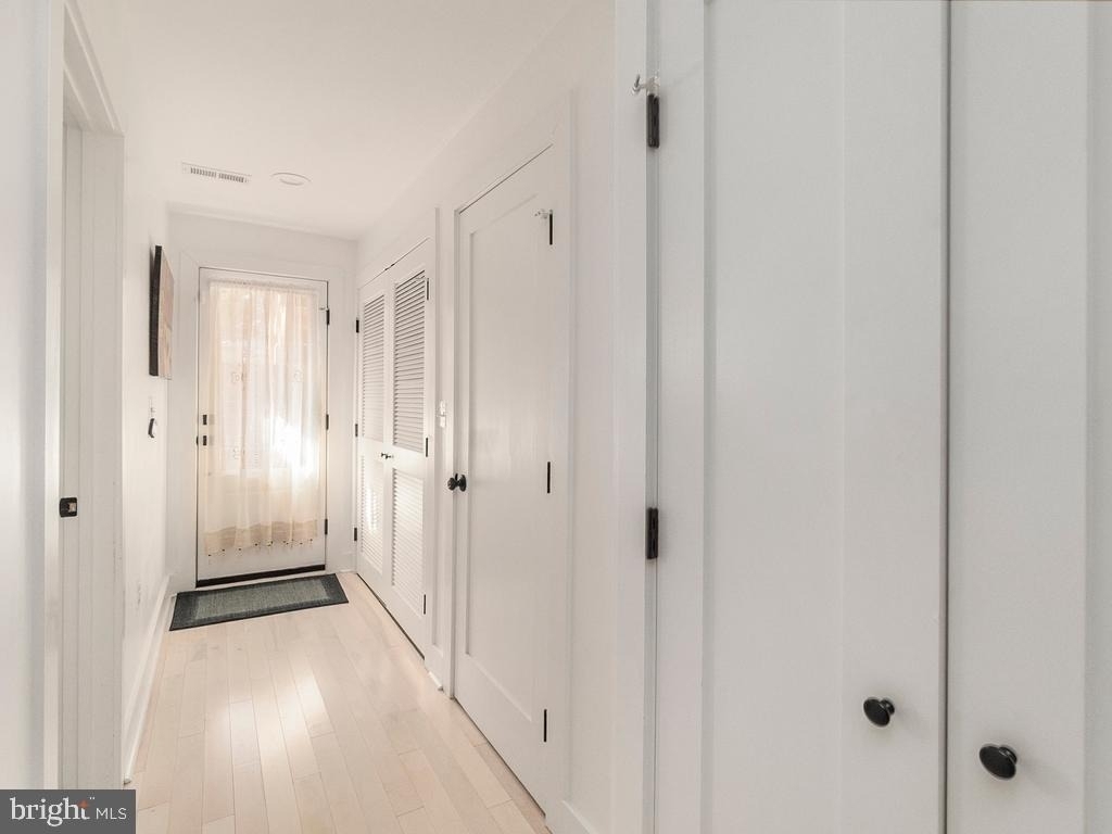 428 N Henry Street - Photo 14