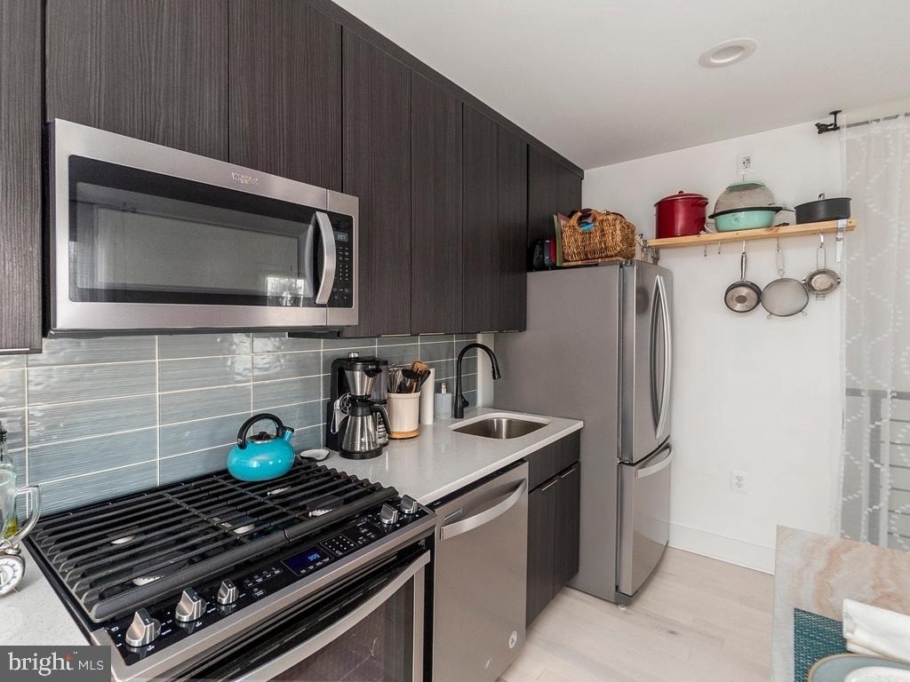 428 N Henry Street - Photo 8