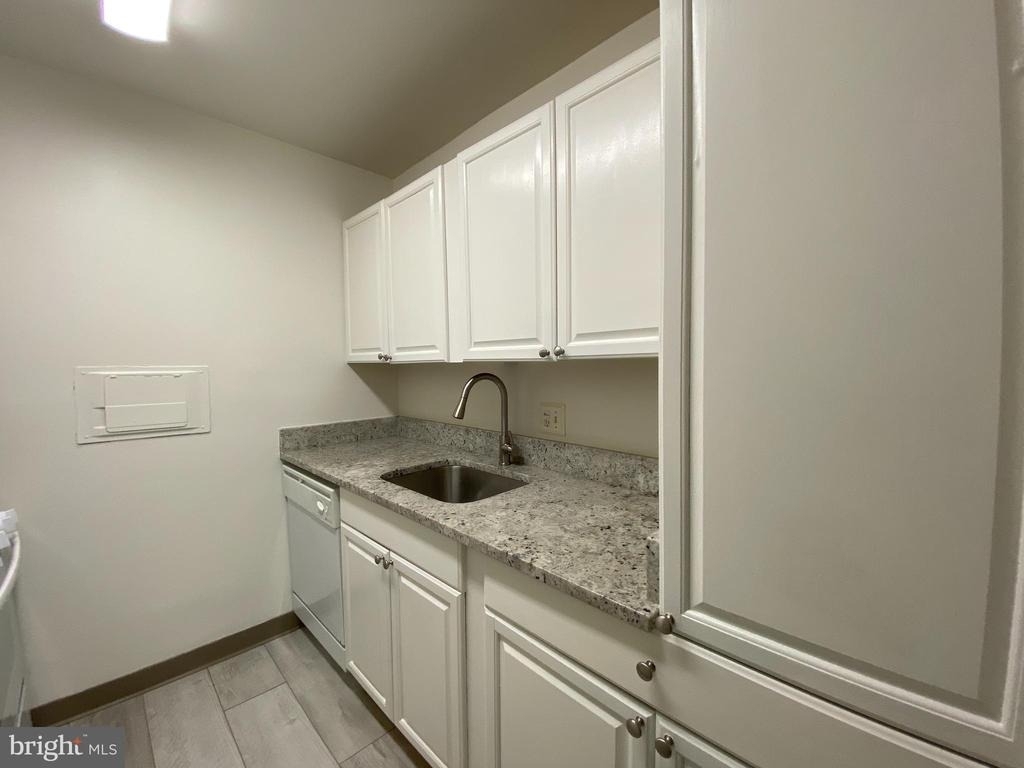 301 N Beauregard Street N - Photo 11