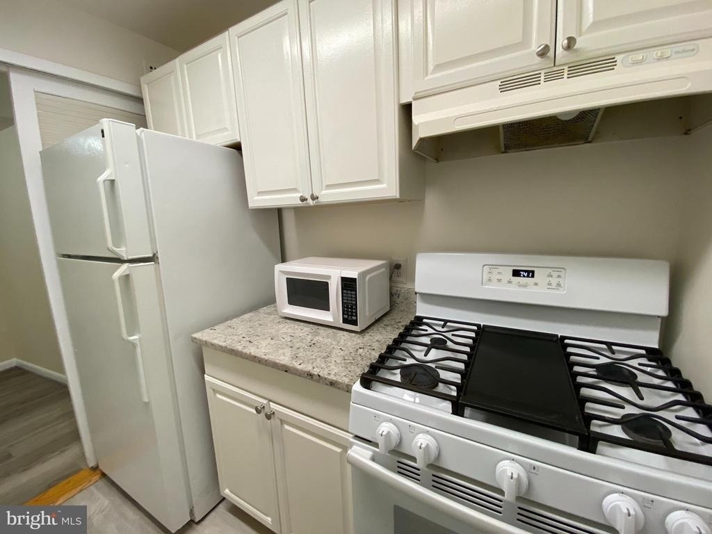 301 N Beauregard Street N - Photo 13