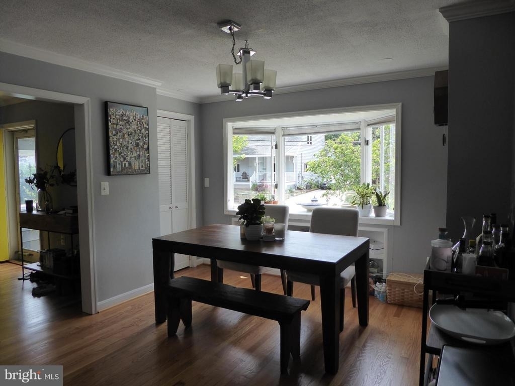 323 S Adams Street - Photo 6