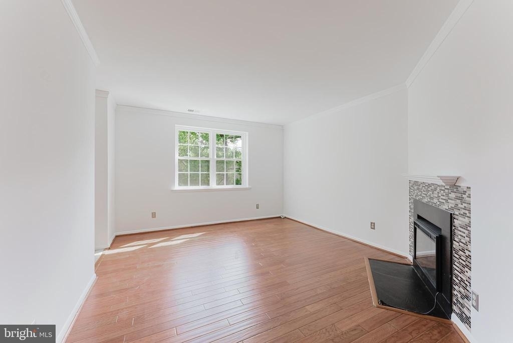 2725 S Walter Reed Drive - Photo 2