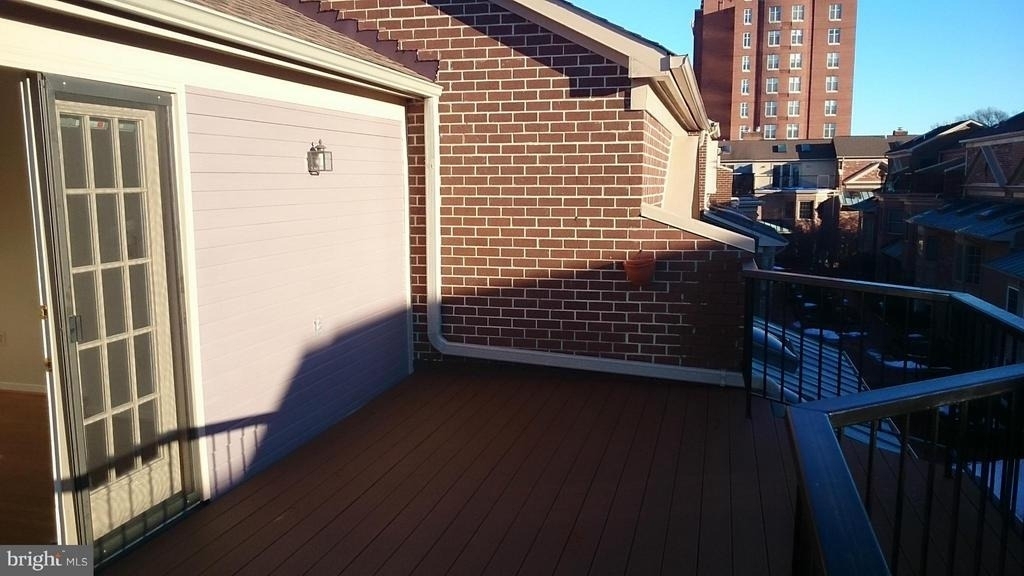 618 Tazewell Street N - Photo 23