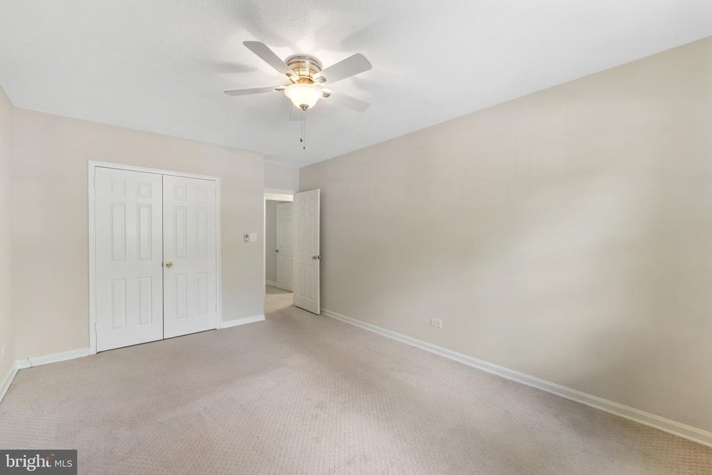 4402 N Pershing Drive - Photo 11