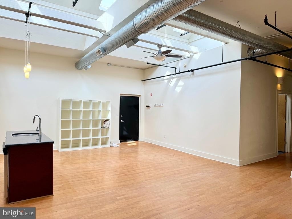 431 Fairmount Avenue - Photo 1