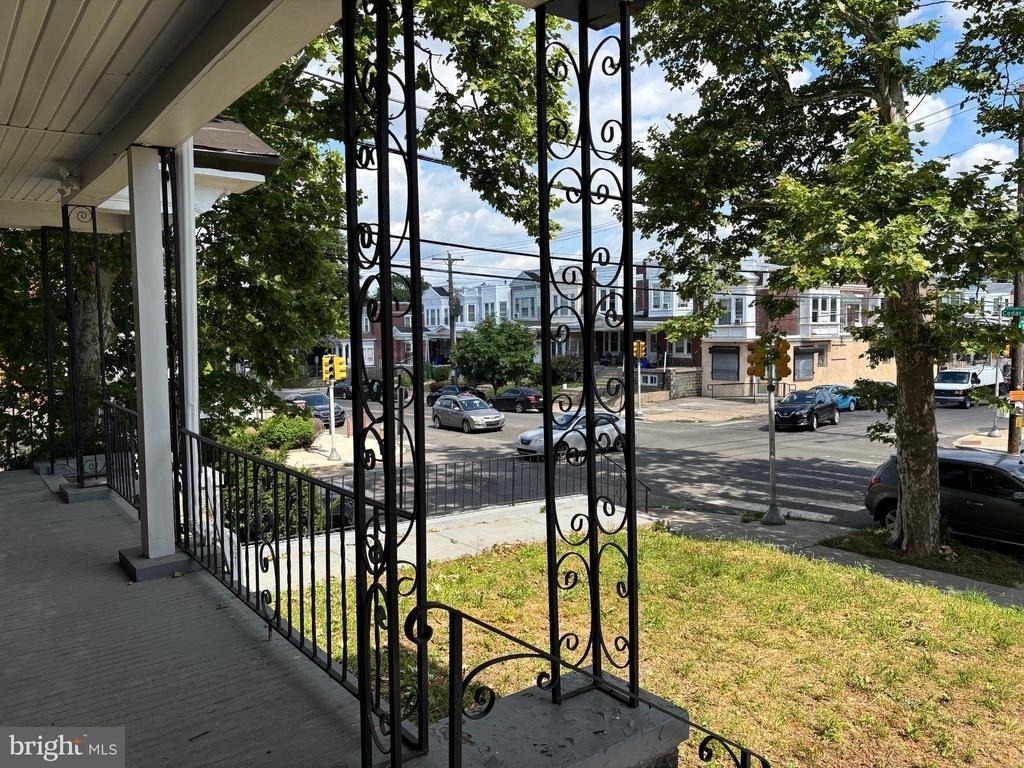 5356 Cedar Avenue - Photo 10