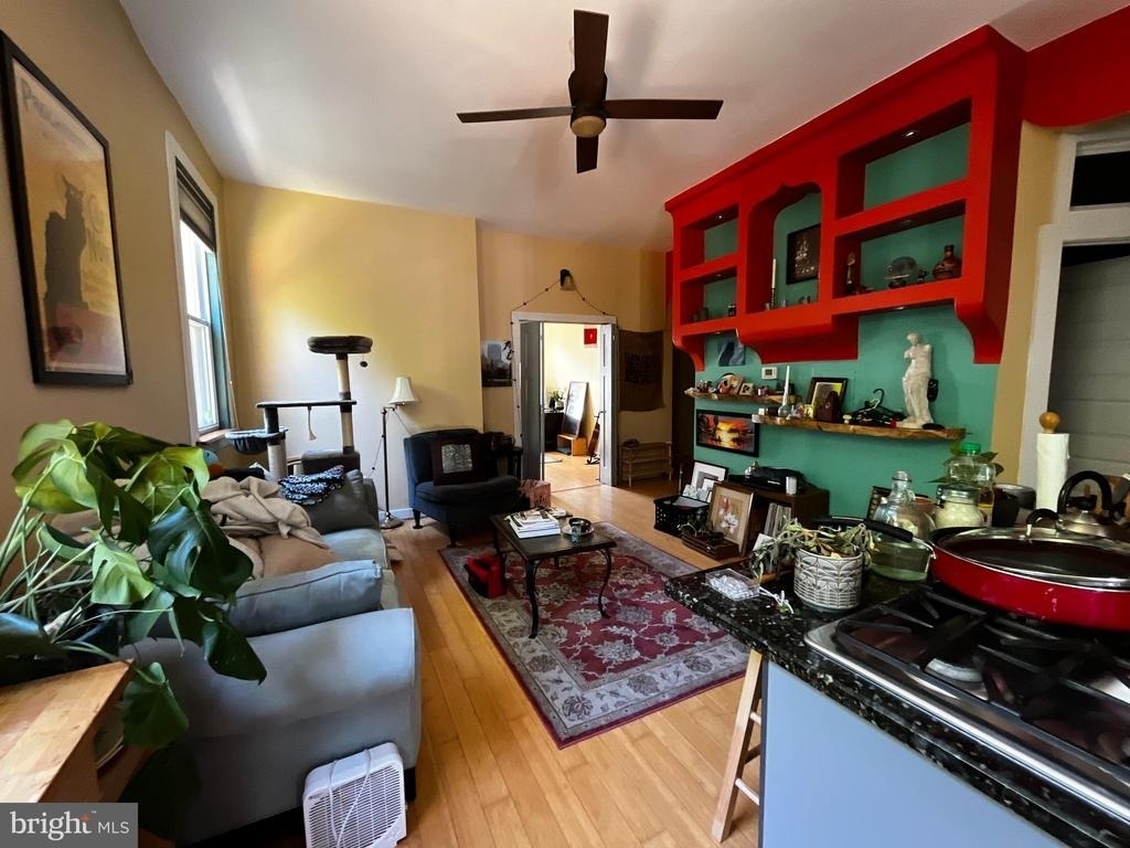 4813 Chester Avenue - Photo 7