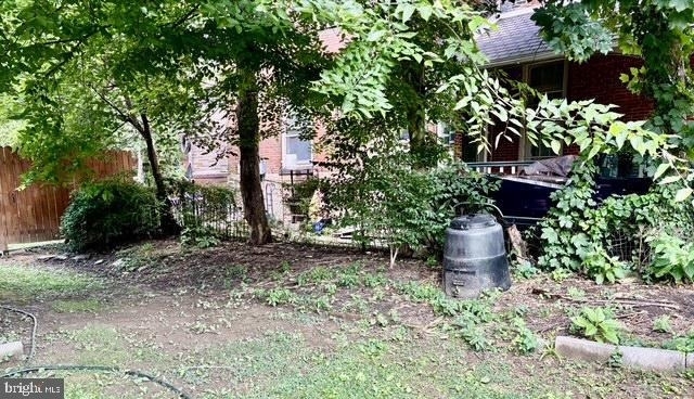 4813 Chester Avenue - Photo 3