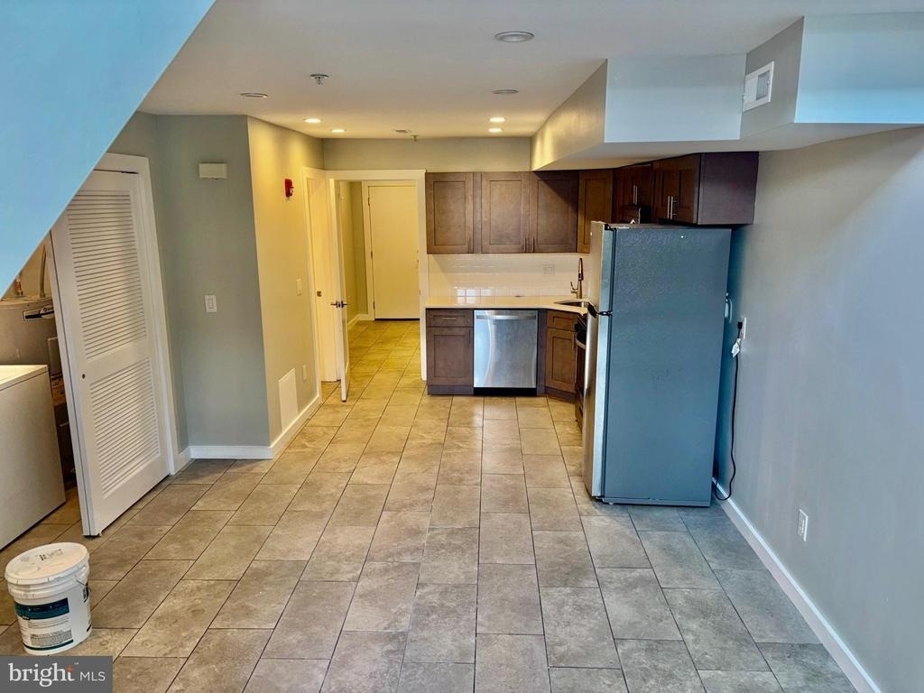 4811 Walnut Street - Photo 3