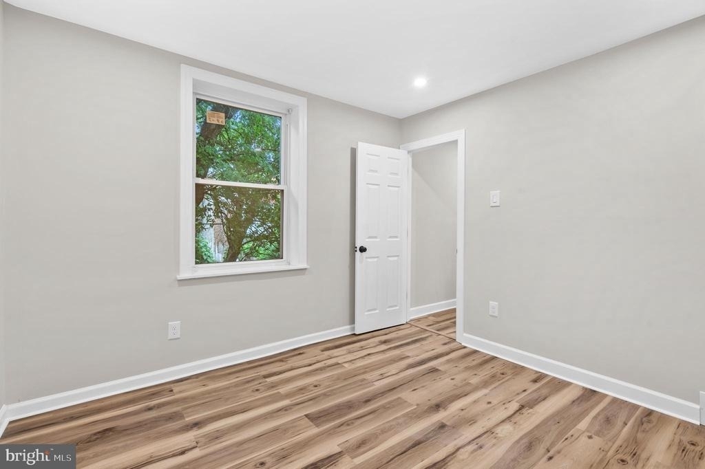 1908 N Croskey Street - Photo 16