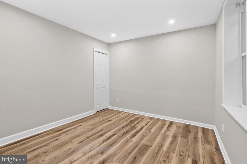 1908 N Croskey Street - Photo 17