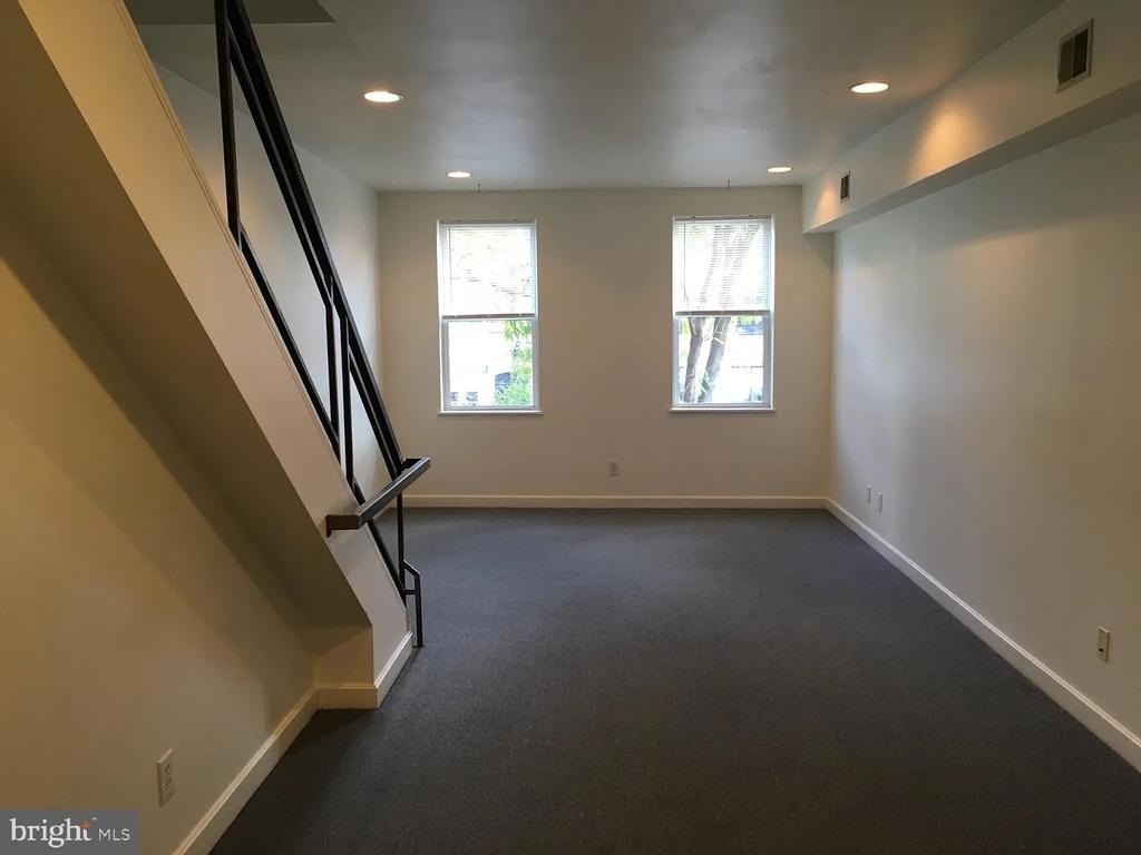 706 N 2nd Street - Photo 6