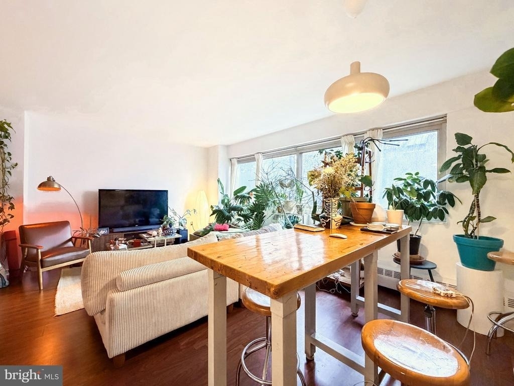 2101 Chestnut Street - Photo 6