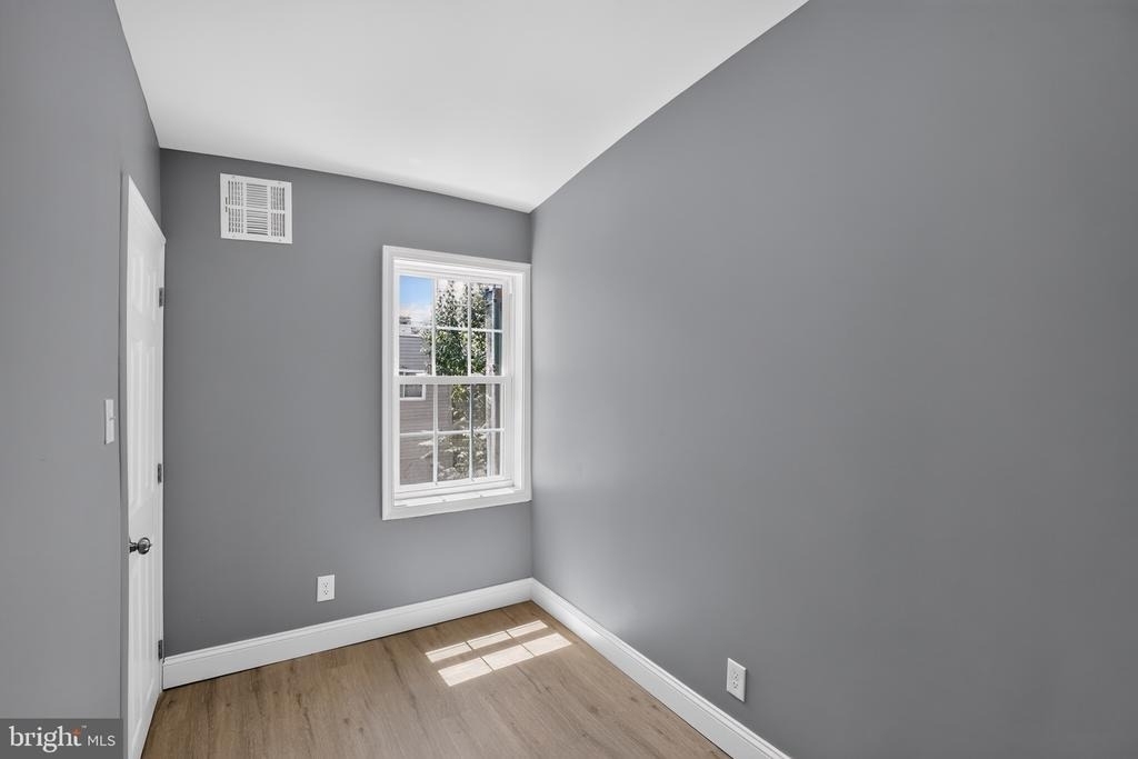 3053 Janney Street - Photo 16